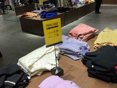 -URBAN REVIVO(北京大兴凯德MALL店)
