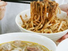 -华威达牛庄(黄埔大道西店)