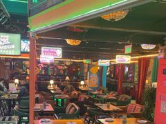 -Famous肥猫墨西哥音乐餐吧(五棵松华熙LIVE店)