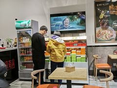 -极有家小鱼小鸡石锅煲(佳兆业店)