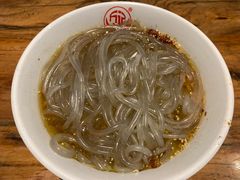 -万记麻辣烫国展总店
