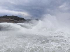 -黄河小浪底水利枢纽风景区