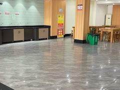 -滑县服务区便利店