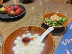 -贵厨酸汤牛肉(小十字店)