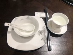 餐具摆设-羲和雅苑•北京烤鸭(陆家嘴中心店)