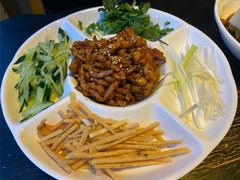 京酱肉丝-我去·春饼文化主题餐厅(国定路总店)