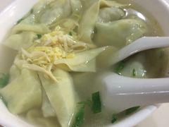 -绿杨馄饨临顿路店