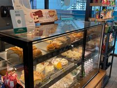 -星巴克(青岛火车北站候车大厅店)