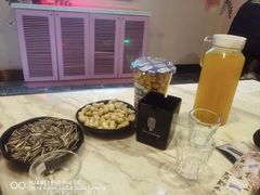 -范特西FANTASY量贩式KTV(民主广场店)