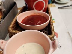 -水桶王国主题餐厅·聚会·生日派对·亲子活动·家庭套餐(亚龙湾希尔顿店)