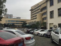 -宁波市妇女儿童医院停车场(医院西侧)