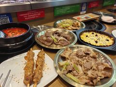 -猪啊牛呀羊啊铜盘烤肉(正大广场店)