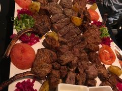 -Efes Turkish & Mediterranean Cuisine 艾菲斯餐厅(陆家嘴店)