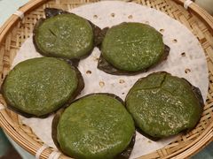 刘三姐家的艾叶粑粑-大师傅金奖啤酒鱼(西街口总店)
