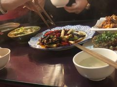 烧鳝鱼-百年粉蒸牛肉