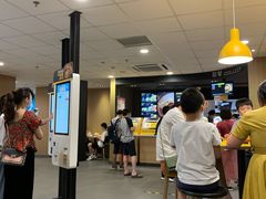 -麦当劳(民盈·国贸城店)
