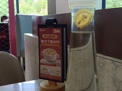 -必胜客(阿诗玛店)