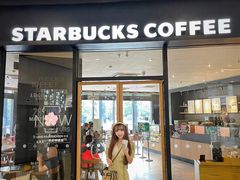 -星巴克臻选(莘庄仲盛店)