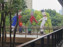 -瑞虹新天地月亮湾