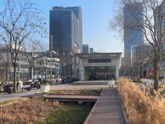 -云锦路(地铁站)