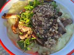 稀豆粉烧肉米线-老奶烧肉米线