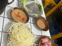 -重庆故事姊妹老火锅(财经学院店)