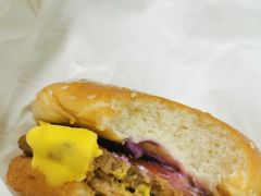 -韦小堡·炸鸡汉堡(中南店)