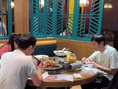 -黄泥岗·地道湖北菜(奥特莱斯店)