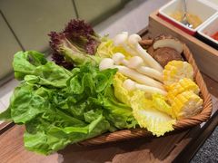 -得意咚瓜·顺德鱼生·冬瓜火锅(深圳首店)