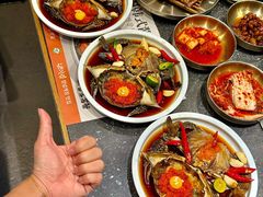 -草家酱蟹炭火烤肉店(珲春南路二店)
