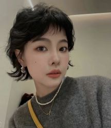-BULB STUDIO 巴柏明星发型工作室