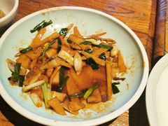 嫩炒春笋-中8楼风尚云南菜(颐堤港店)