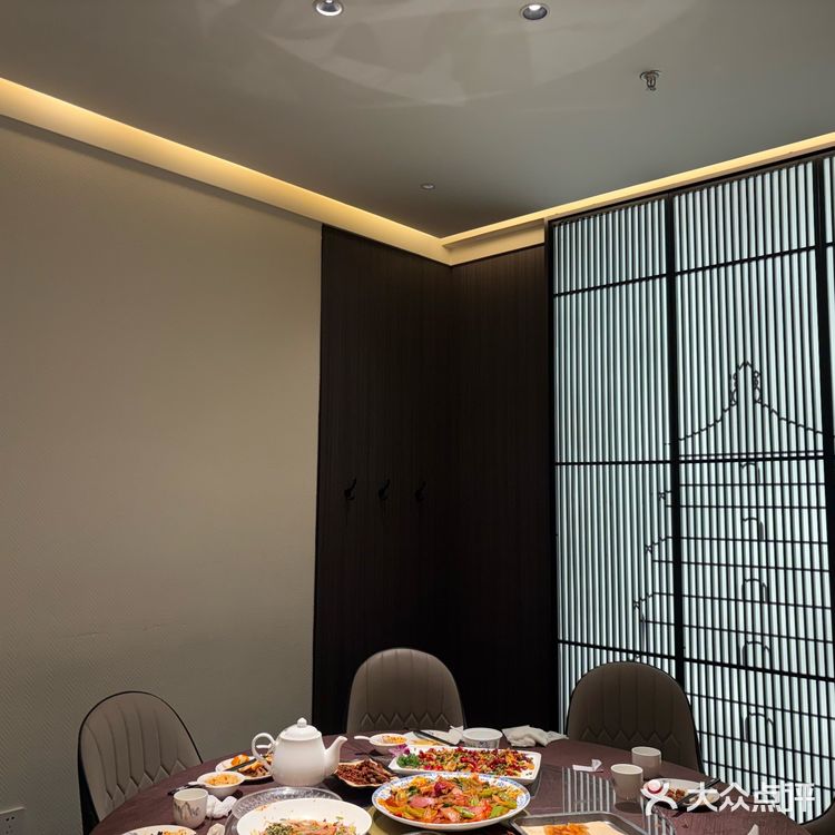 小寨角落的老西安餐厅～