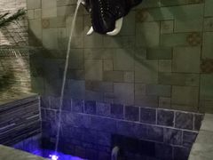 -泉城欧乐堡戏水湾艺术养生温泉