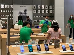 -Apple零售店(华贸购物中心店)
