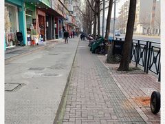 -7天连锁酒店(上海徐家汇龙华路地铁站店)