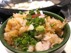 特色腊味煲仔饭-百年果林椰子鸡(中洲店)