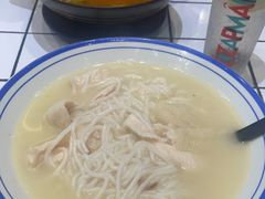 -肥汁米蘭香港米线(长宁来福士店)