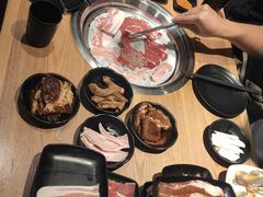 -本家·小顽牛自助烤肉(金润路店)