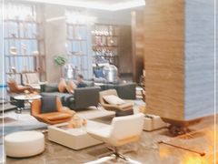 -大连星海皇冠假日酒店