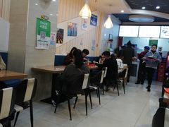 大堂-螺小胖柳州螺蛳粉(钟楼总店)