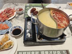 -金马门国际美食百汇(珞喻路店)
