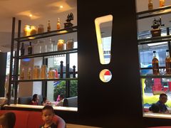 -必胜客(武汉欢乐谷店)