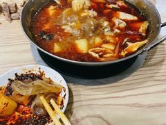 锅仔排骨-老殷锅仔