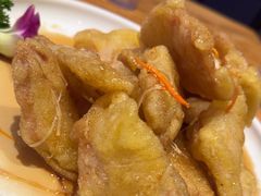 -山河屯铁锅炖·非遗东北菜(南山店)