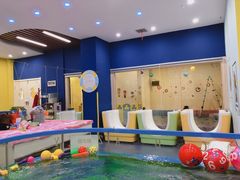 -魔力熊儿童早教托育中心(硚口同馨店)