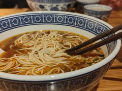 -沪西老弄堂面馆(定西路店)