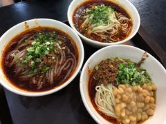 -秦云老太婆摊摊面(磁器口店)