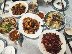 -汗腾格里·风味餐厅(新疆驻京办店)