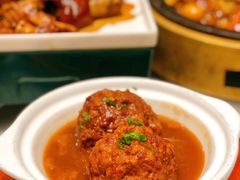 -老周家酱卤猪蹄私房菜(克拉玛依西街店)